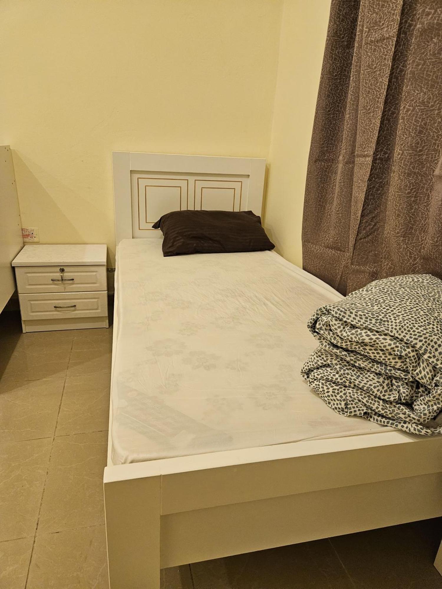 Paradiso Backpackers Nest Abu Dhabi Exterior foto